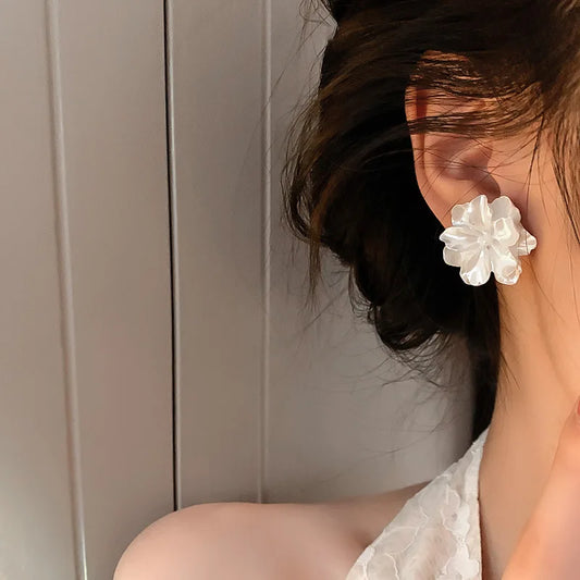 VisioTrend Acrylic Camellia Stud Earrings – Fairycore Wedding & Party Jewelry
